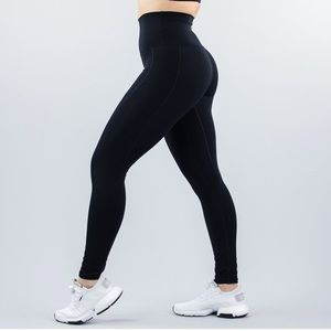 Black Alphalete Leggings XL